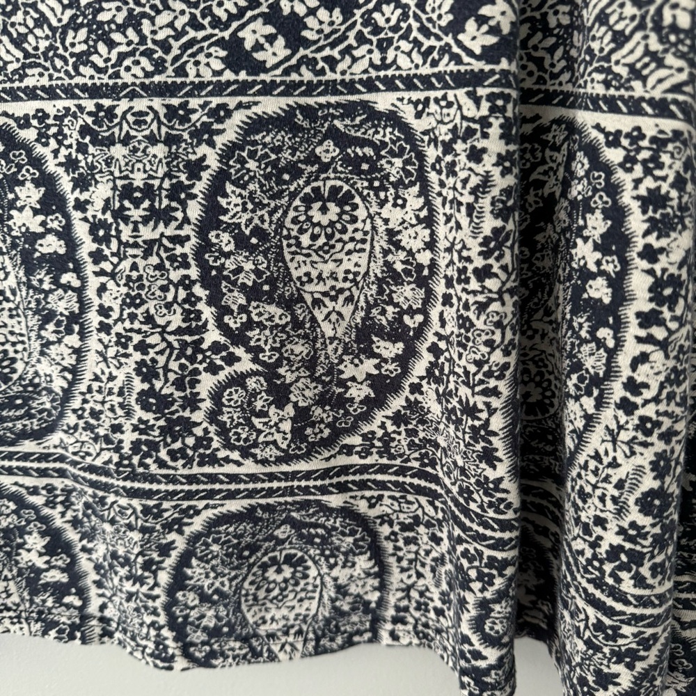 Lucky Brand Patterned Top - Picture 4 of 7